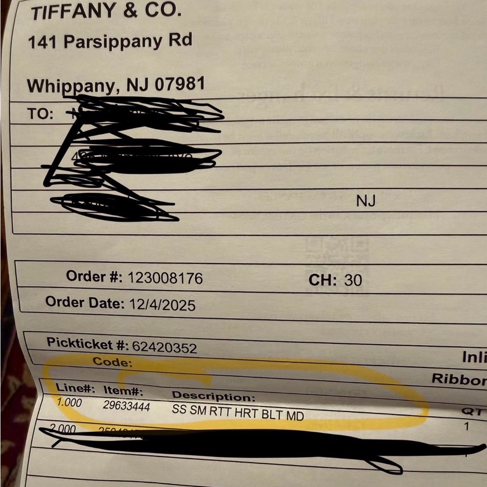 Return-to-Tiffany Heart Tag Bracelet - Picture 9 of 11